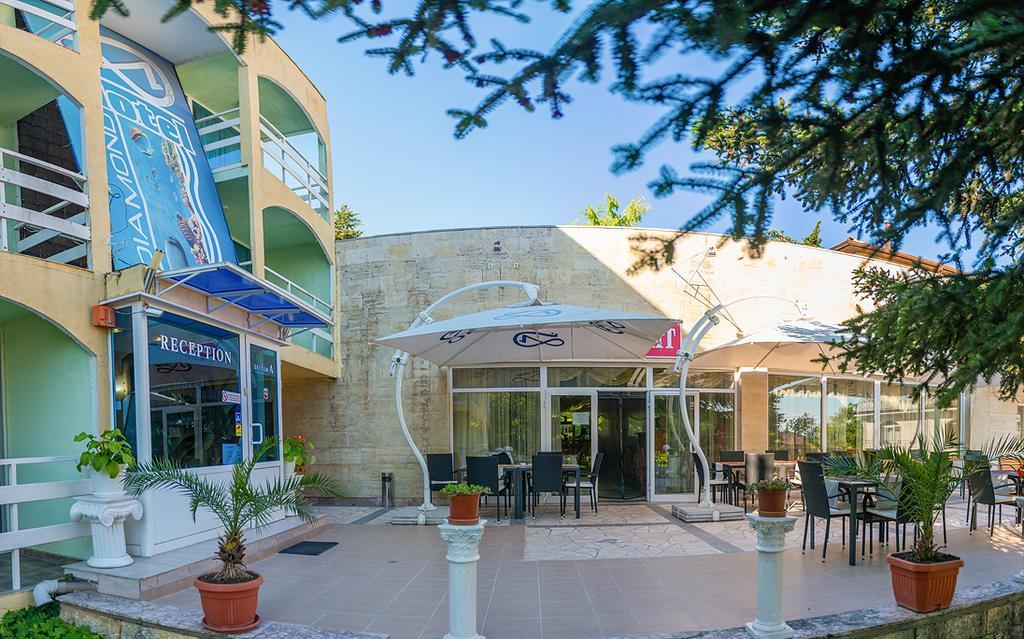 Hotel Diamond Balchik Luaran gambar