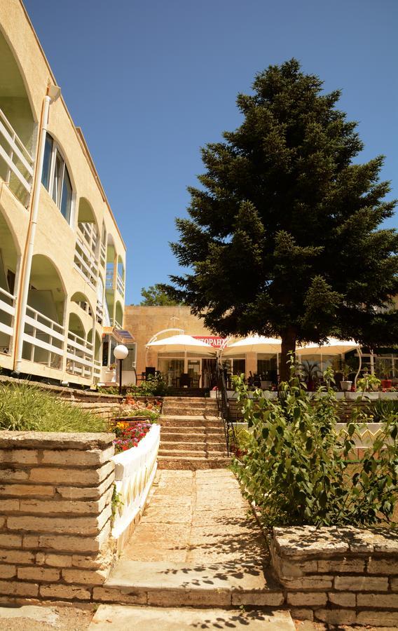 Hotel Diamond Balchik Luaran gambar