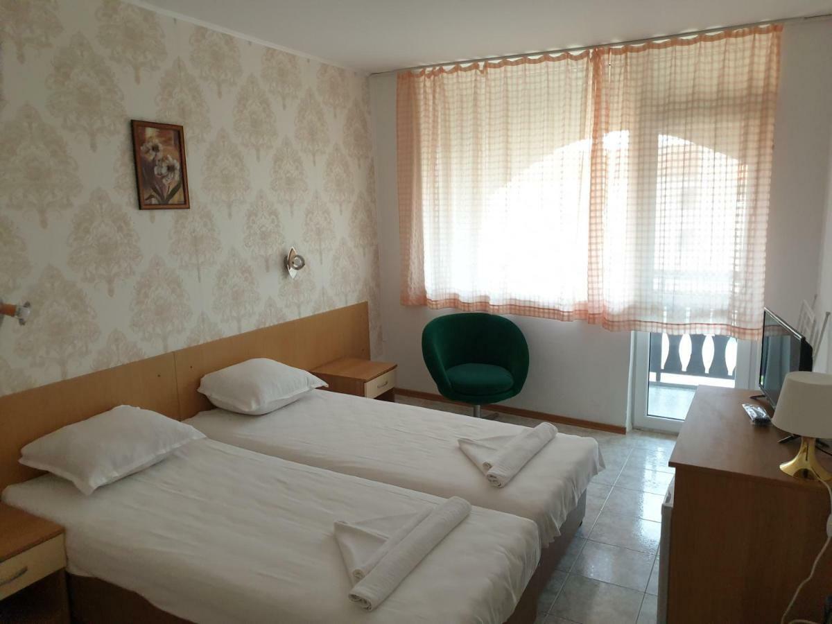 Hotel Diamond Balchik Luaran gambar