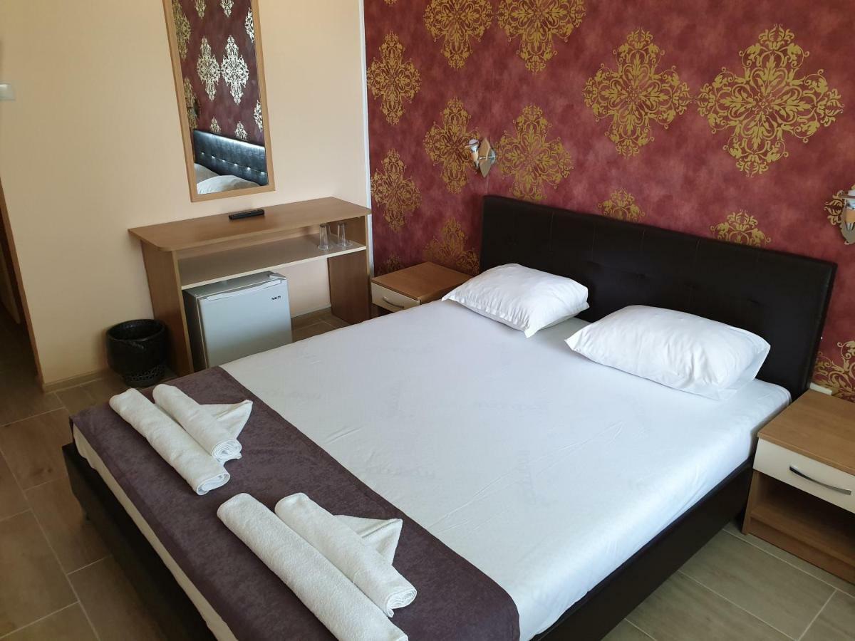 Hotel Diamond Balchik Luaran gambar